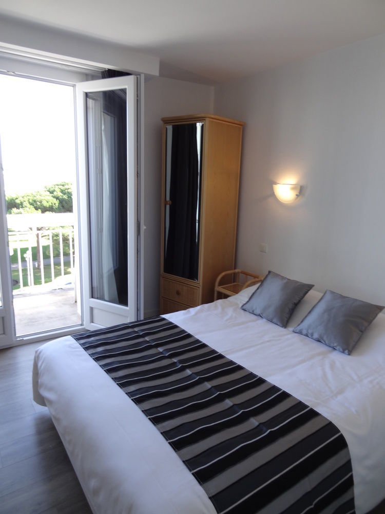 רויאן Brit Hotel Hermitage מראה חיצוני תמונה