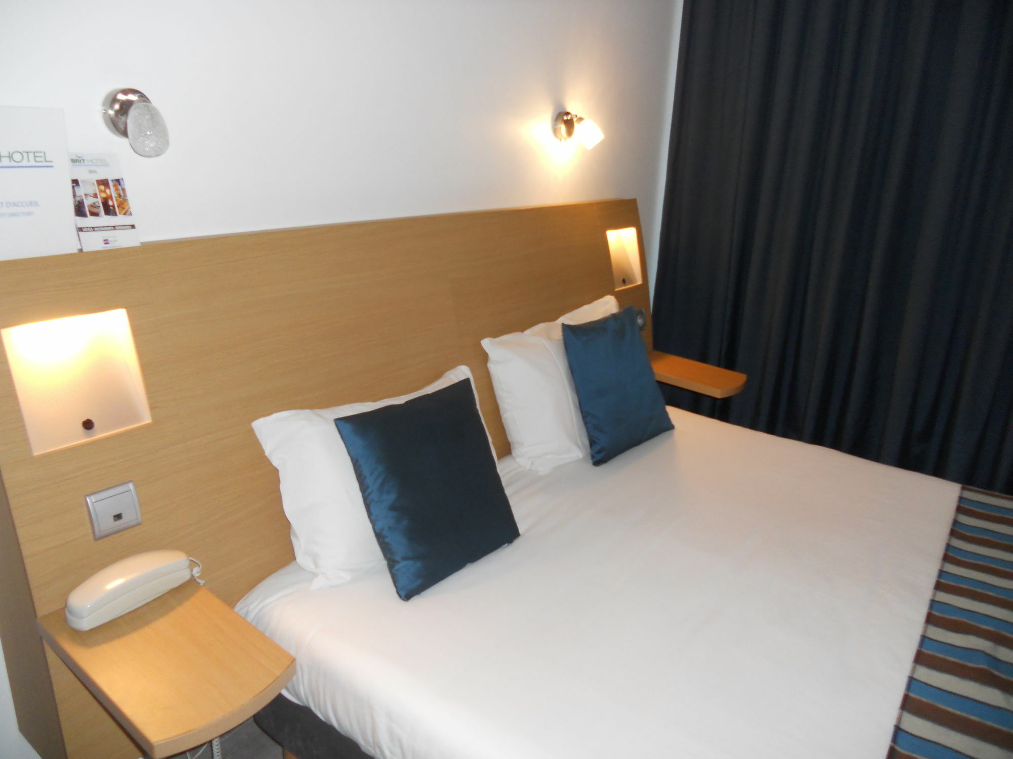 רויאן Brit Hotel Hermitage מראה חיצוני תמונה