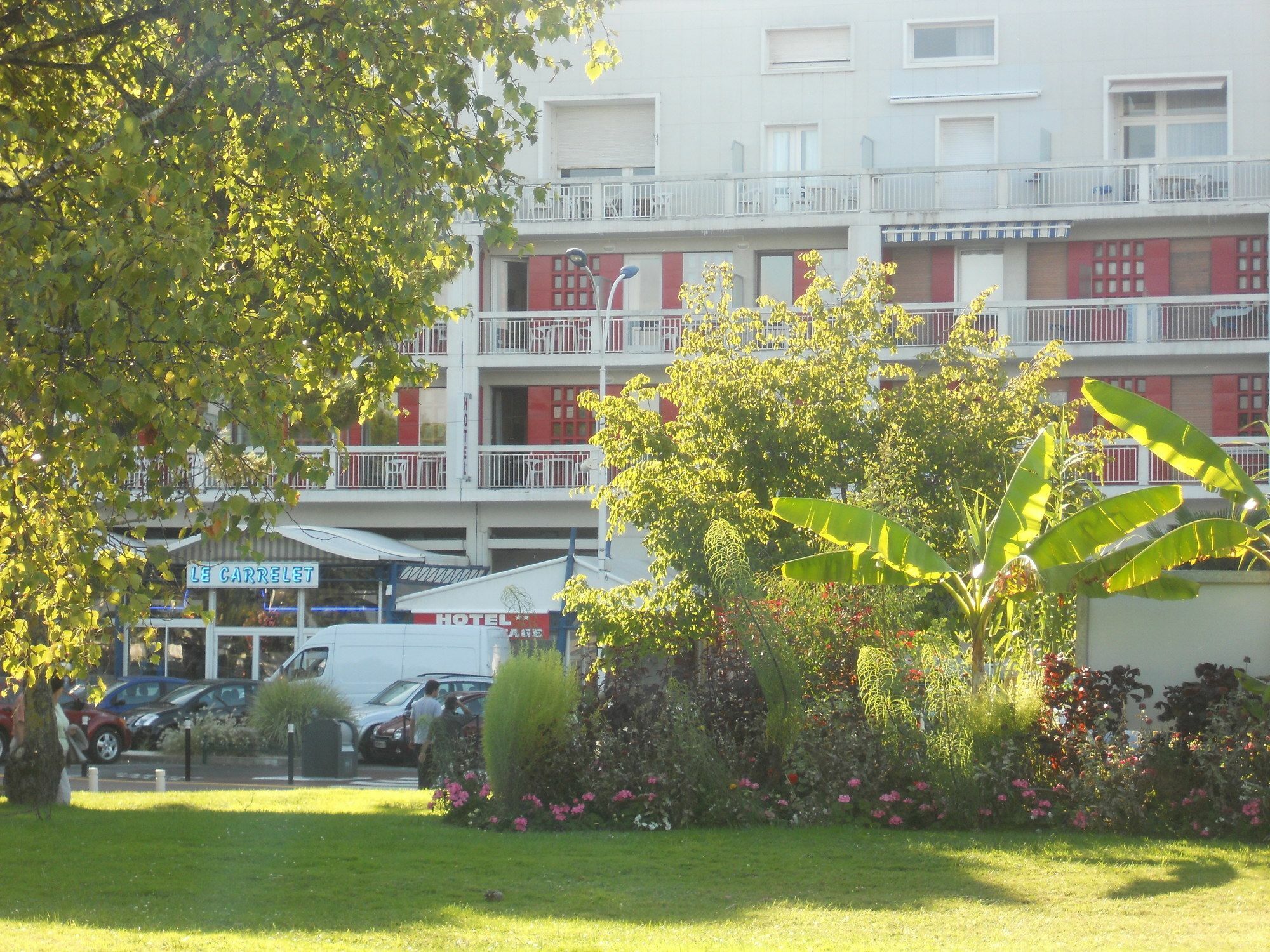 רויאן Brit Hotel Hermitage מראה חיצוני תמונה
